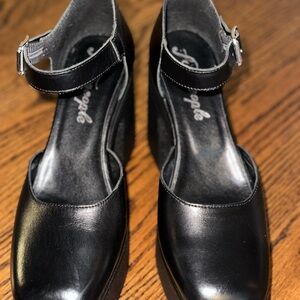 Free People Gwen Platform Mary Jane in Black, Size 8.5, Worn Once Like New